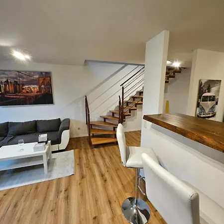 아파트 Ferienwohnung 2 Raum Maisonetten Im Zittauer Stadtzentrum Innenstadt Innenring Top Lage Markt Und Rathaus Naehe *
