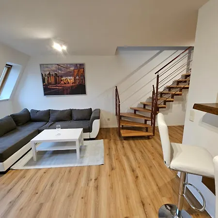 아파트 Ferienwohnung 2 Raum Maisonetten Im Zittauer Stadtzentrum Innenstadt Innenring Top Lage Markt Und Rathaus Naehe